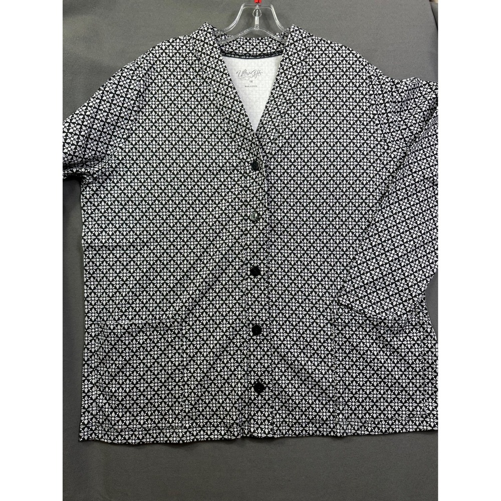 National UltraSofts Women Black White Geometric Floral Button Front Cardigan 1X